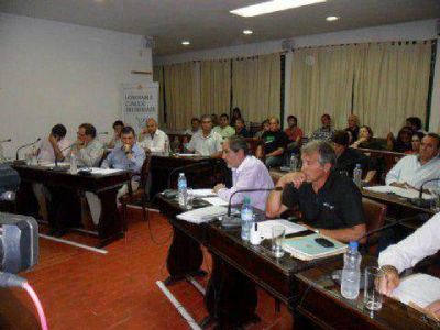 Brandsen: La problem�tica h�drica fue abordada en profundidad por el Concejo
