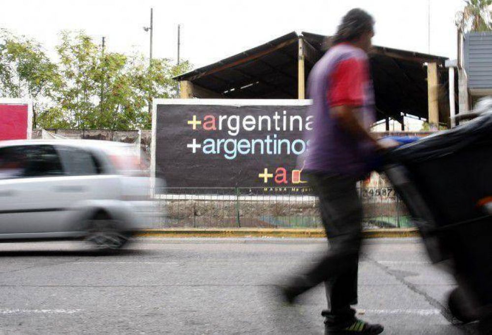 Massa vuelve a postergar su visita  para desembarcar con su proyecto nacional