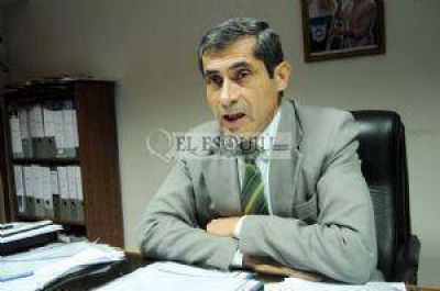 Gobierno: semana clave para definir el porcentaje del techo salarial