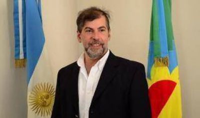 Acto en "apoyo al Proyecto Nacional" en Ensenada