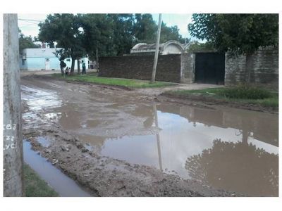 Vecinos piden que la l�nea 18 vuelva a ingresar a los barrios