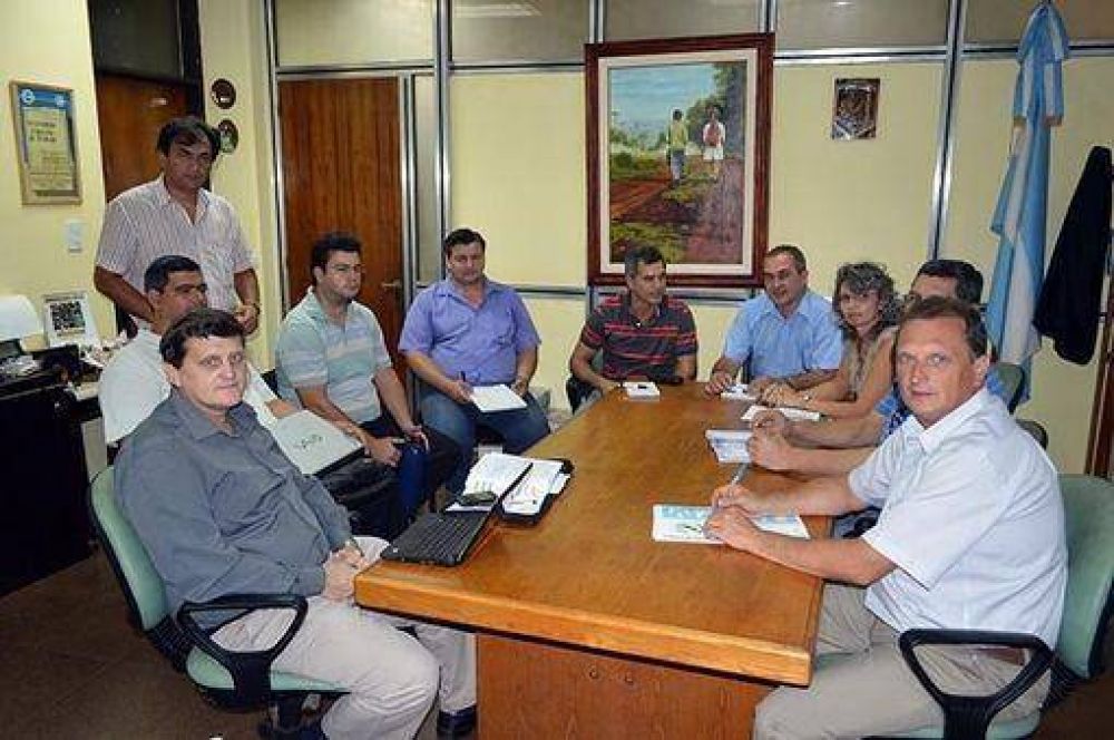 El Gobierno y los gremios retoman la discusi�n por el salario docente