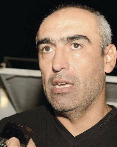 Renunci� el DT de Crucero del Norte
