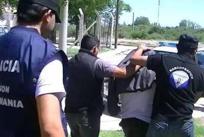 Detienen a dos acusados de regentear "quioscos" de droga