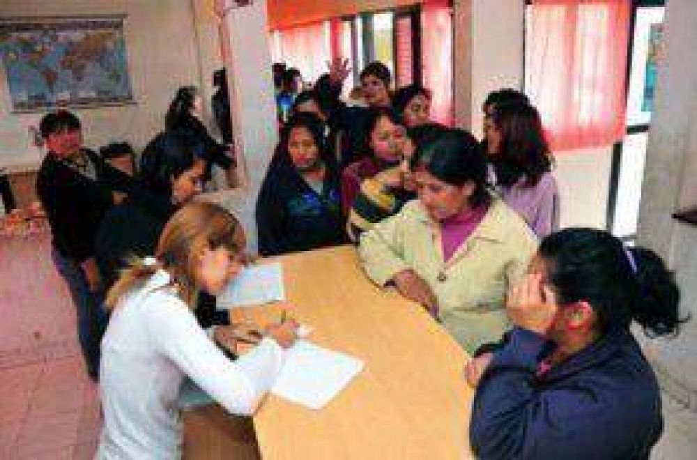 Contin�a el empadronamiento para el programa �Pan Casero�
