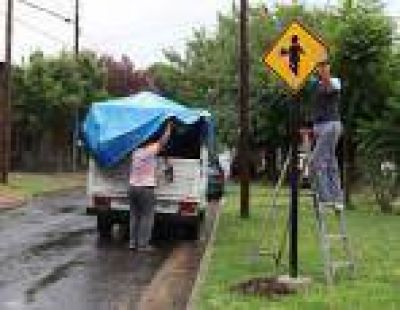 La Plata: Se extiende la se�alizaci�n vial en escuelas de la periferia de la Ciudad
