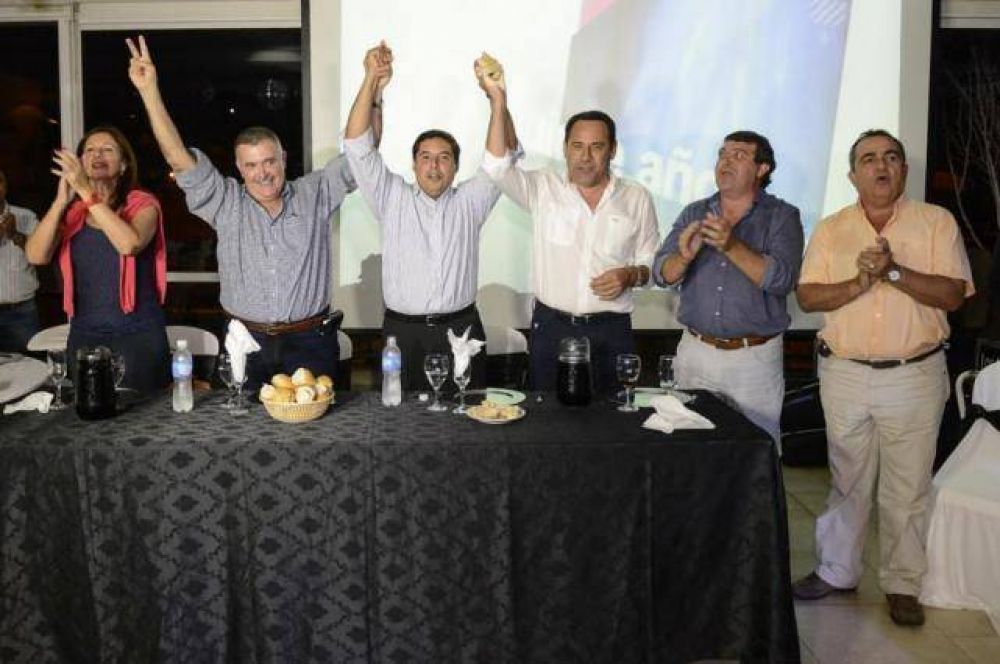 El Ejecutivo �mim� a un rival de los Orellana