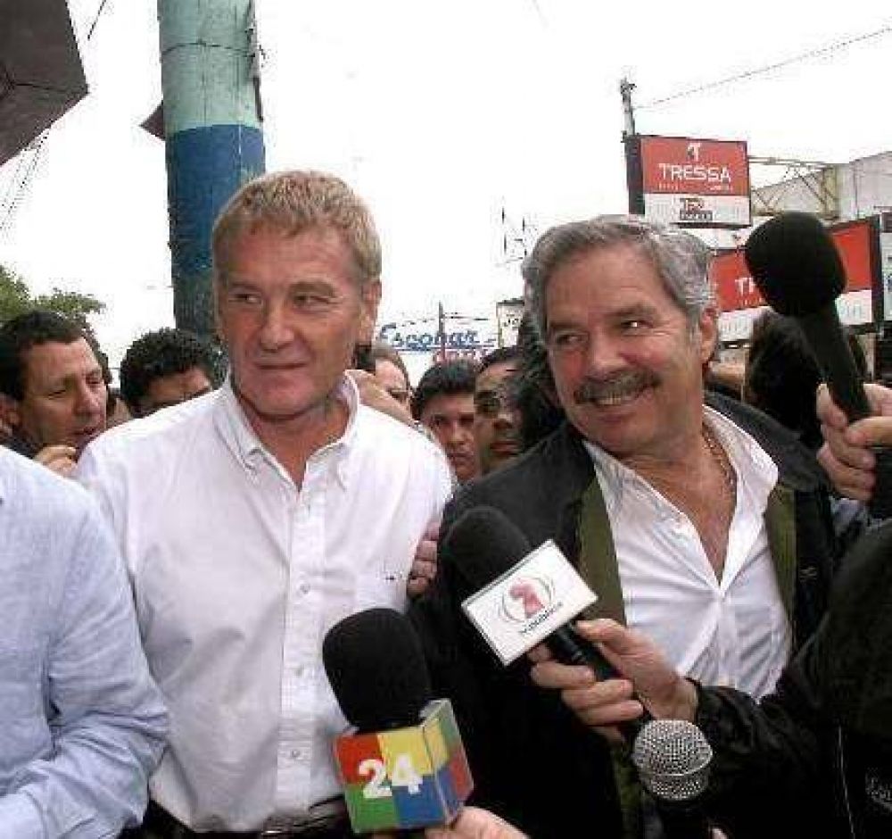 Francisco De Narv�ez y Felipe Sol� recorrer�n Isla Maciel 