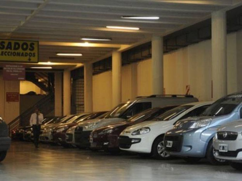 Enero dej� una importante ca�da en la venta de autos usados en San Juan