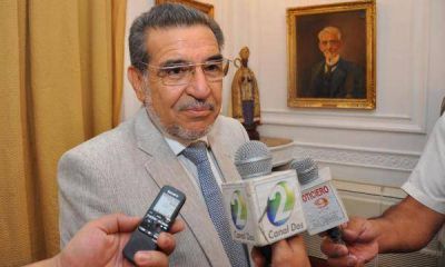 Beder tajante: �Las clases deben comenzar s� o s�