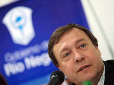 Empleados estatales percibir�n 350 pesos m�s por mes