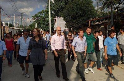 Vidal, Larreta y Campbell caminaron el barrio San Jorge de San Fernando