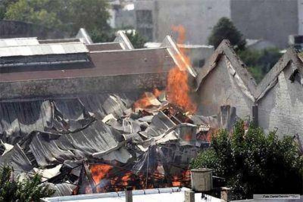 Incendio en Barracas: la investigaci�n ordenada por Cristina fue girada a la Procuraci�n