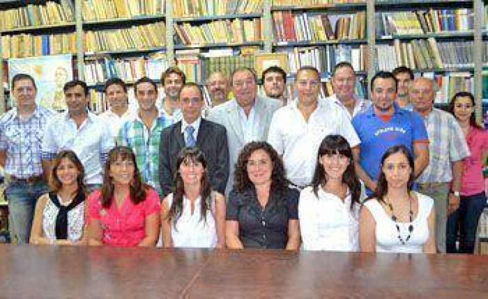 Asumi la nueva comisin directiva del Centro Empleados de Comercio