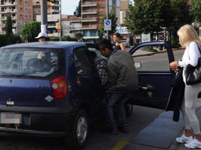 Denuncian que hay m�s de 4 mil remises funcionando ilegalmente