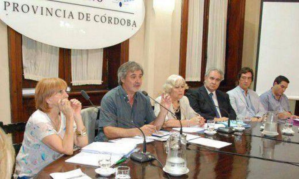 Uepc aprobar�a propuesta salarial, pero las clases podr�an empezar el 7 y no el 5 de marzo