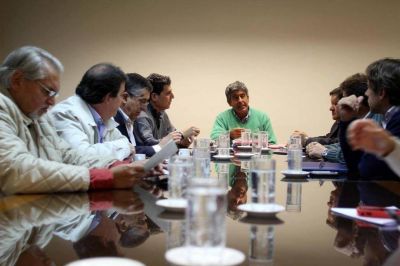 Legisladores oficialistas encubren el caso �Lebbos�, seg�n la UCR
