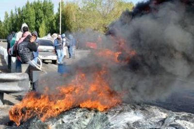 Obreros de la construcci�n reclamaron la intervenci�n de la UOCRA