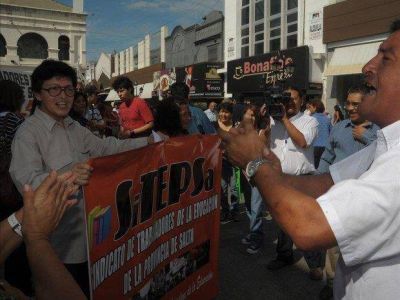 Docentes, m�s cerca de una huelga que del retorno a la aulas