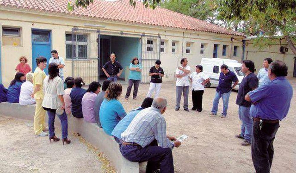 Los m�dicos realizan hoy y el jueves retenci�n de servicio