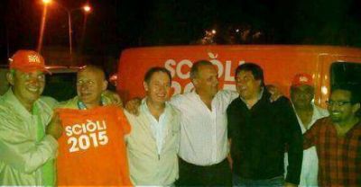 Daniel Scioli suma intendentes en el sur de la mano de Manino Iriart
