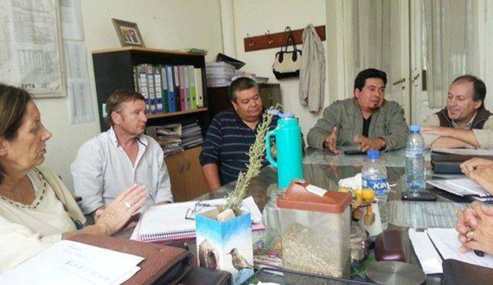 Concejales del FPV/PJ con el Sindicato de Municipales