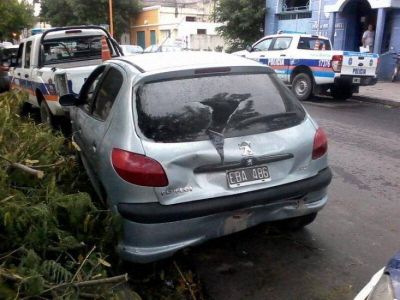 Encontraron a un hombre con cinco balazos en Villa Parodi