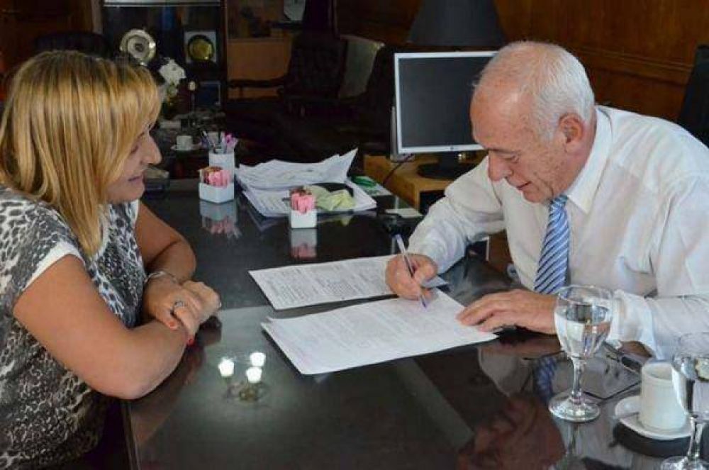 El Vicegobernador Crocianelli fue designado para integrar la Comisi�n de Seguimiento del Fideicomiso Austral