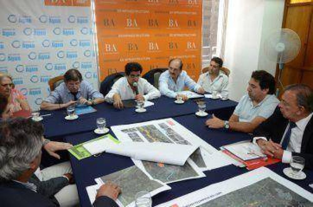 Reclaman a Provincia sanear el R�o Luj�n