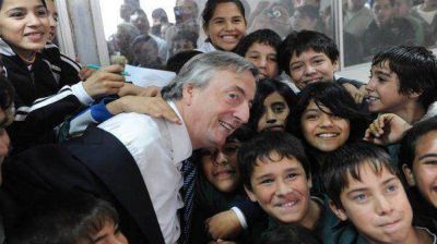 CFK record� a N�stor Kirchner en su cuenta de Facebook