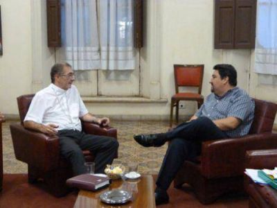 El Obispo Mart�nez destac� la b�squeda de di�logo por parte del gobernador Closs