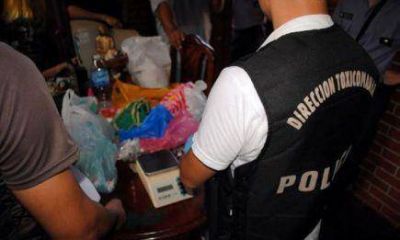Secuestraron drogas y armas a metros de una escuela