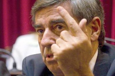 Para Cimadevilla, �el Estado podr�a administrar a la empresa Alpesca sin desembolsar un peso�
