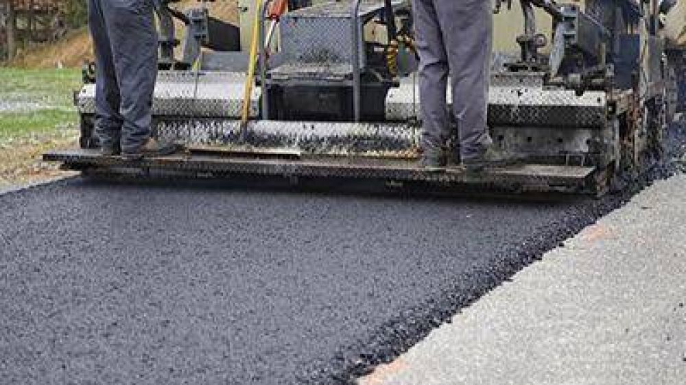 Comienza la repavimentaci�n de una parte de la calle 9 de Julio en Trelew