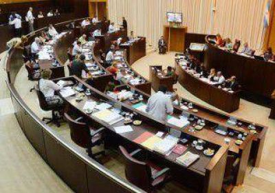 Diputados y empleados legislativos cobrar�n 2.000 pesos de aumento 