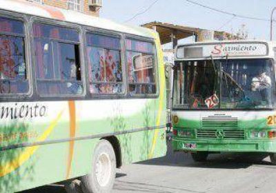 El boleto de colectivo en Centenario se ir�a a $3,75 