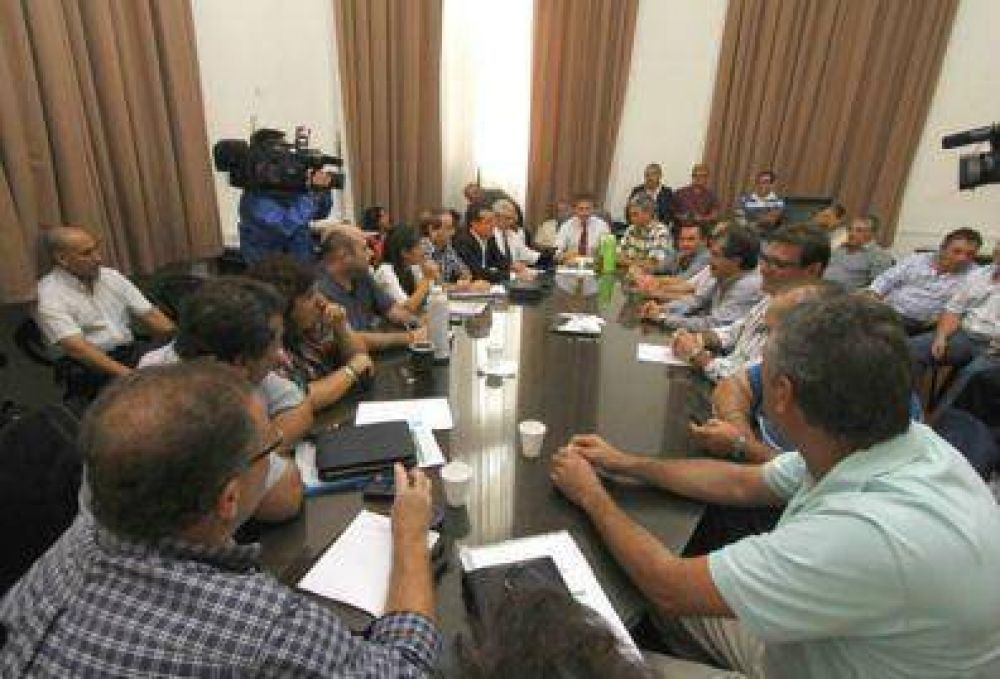 Fracas� paritaria y hay paro