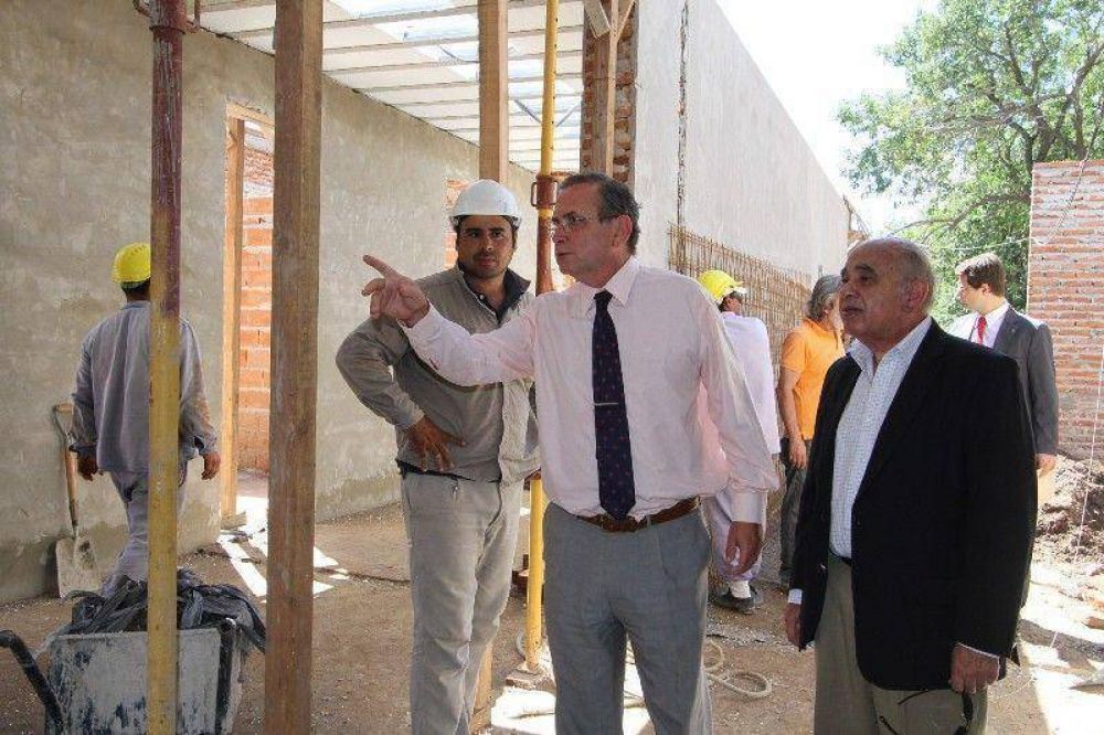 Inspeccionaron el avance de obra de dos centros de salud en la zona norte