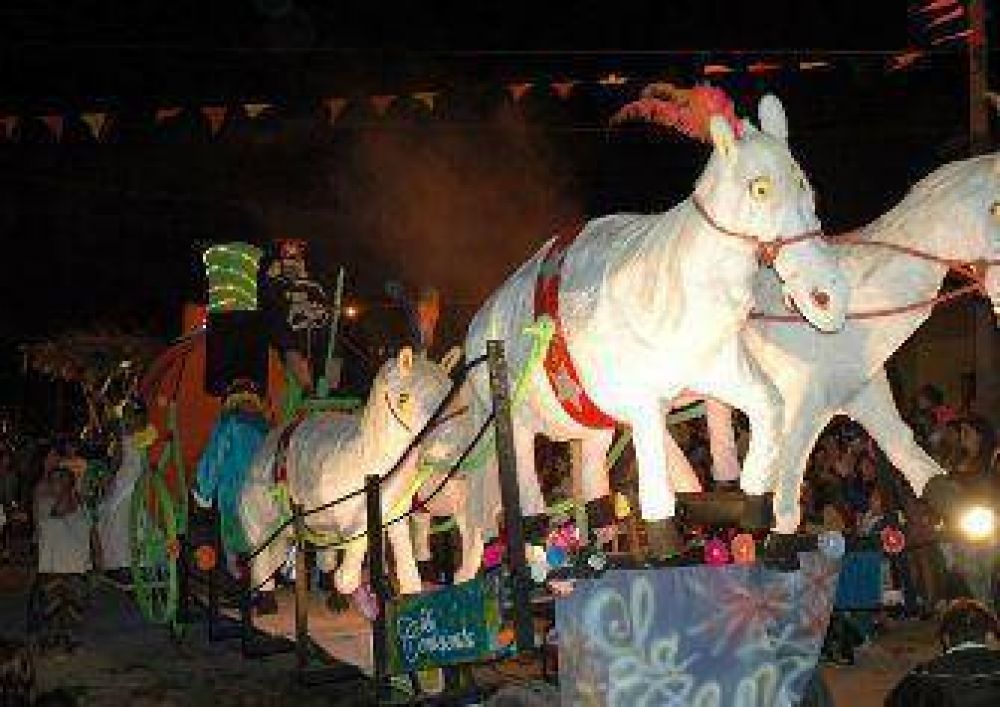 Terminaron los corsos oficiales de Areco	