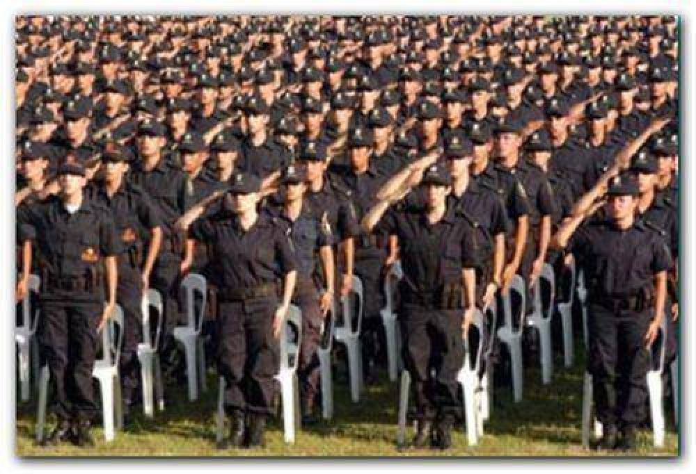 En cinco d�as se anotaron m�s de 600 marplatenses para ingresar a la Polic�a Bonaerense