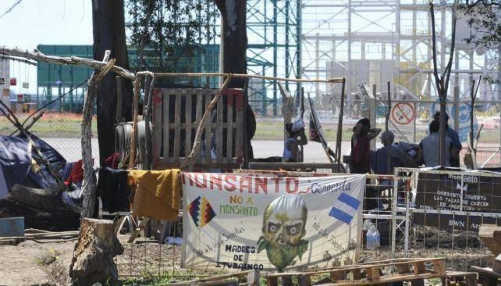 Monsanto quiere que la UNC se involucre