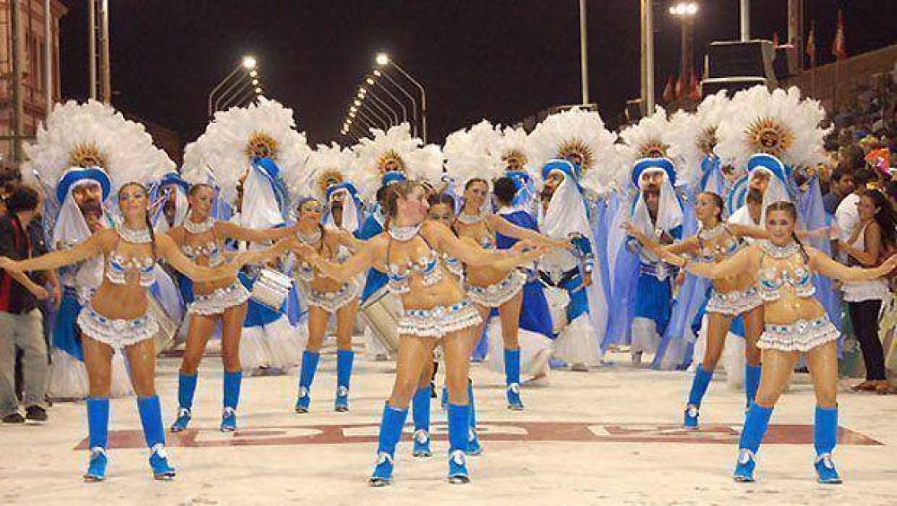 La Comparsa Mar� Mar� participar� de los Corsos Oficiales 2014