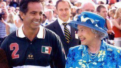 Muri� Carlos Gracida luego de caer de su caballo en un partido de polo
