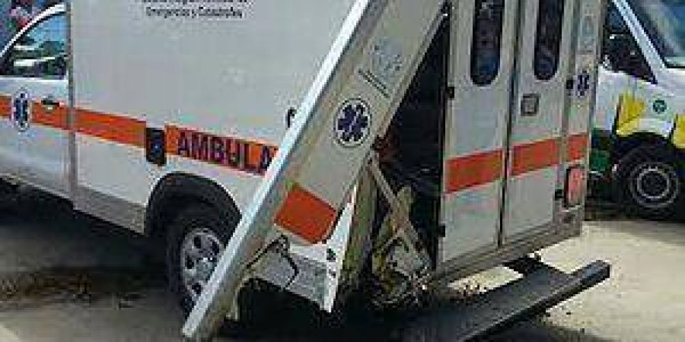 Ambulancia del Hospital Central accidentada