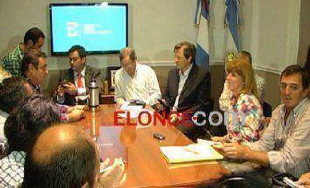 Docentes: Sin acuerdo en la paritaria provincial
