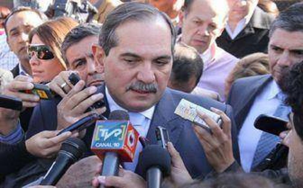 Alperovich sobre las paritarias: �Hay un l�mite con respecto a los recursos�