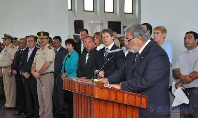 En el 236� natalicio de San Mart�n solicitaron respeto y presencia de funcionarios de Naci�n