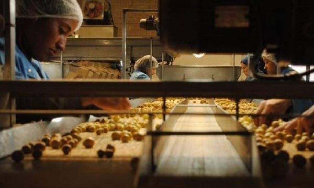 Marcha atr�s de Yovilar en el despido de 21 trabajadores