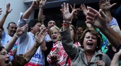 Tras la denuncia de agresi�n, hoy se retoma la paritaria docente en la Provincia