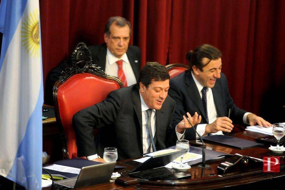 Mariotto desarm� la movida massista y form� el interbloque N�stor Kirchner en el Senado